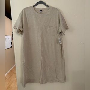 Cute cream tshirt dress with pocket from Old Navy